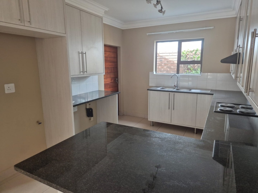 3 Bedroom Property for Sale in Heuwelsig Free State